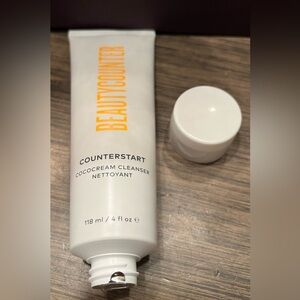 Beautycounter Hydrating Cleanser with Coconut Oil & Aloe